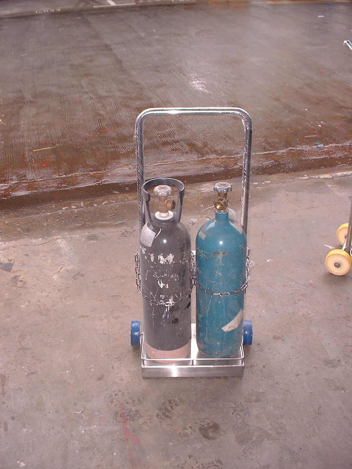 Stainless-Steel-Double-Cylinder-Trolley10LWith-Cylinder-A